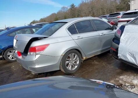 2009 Honda Accord 2.4 Ex z USA, uszkodzony, nr VIN 1HGCP26729A189302